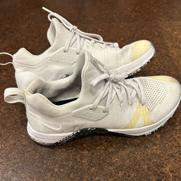 Nike Metcon Trainers! Great condition! - Picture 2 of 4
